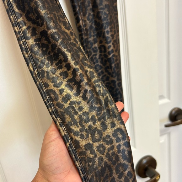 Spanx Med. leopard print - Picture 2 of 4